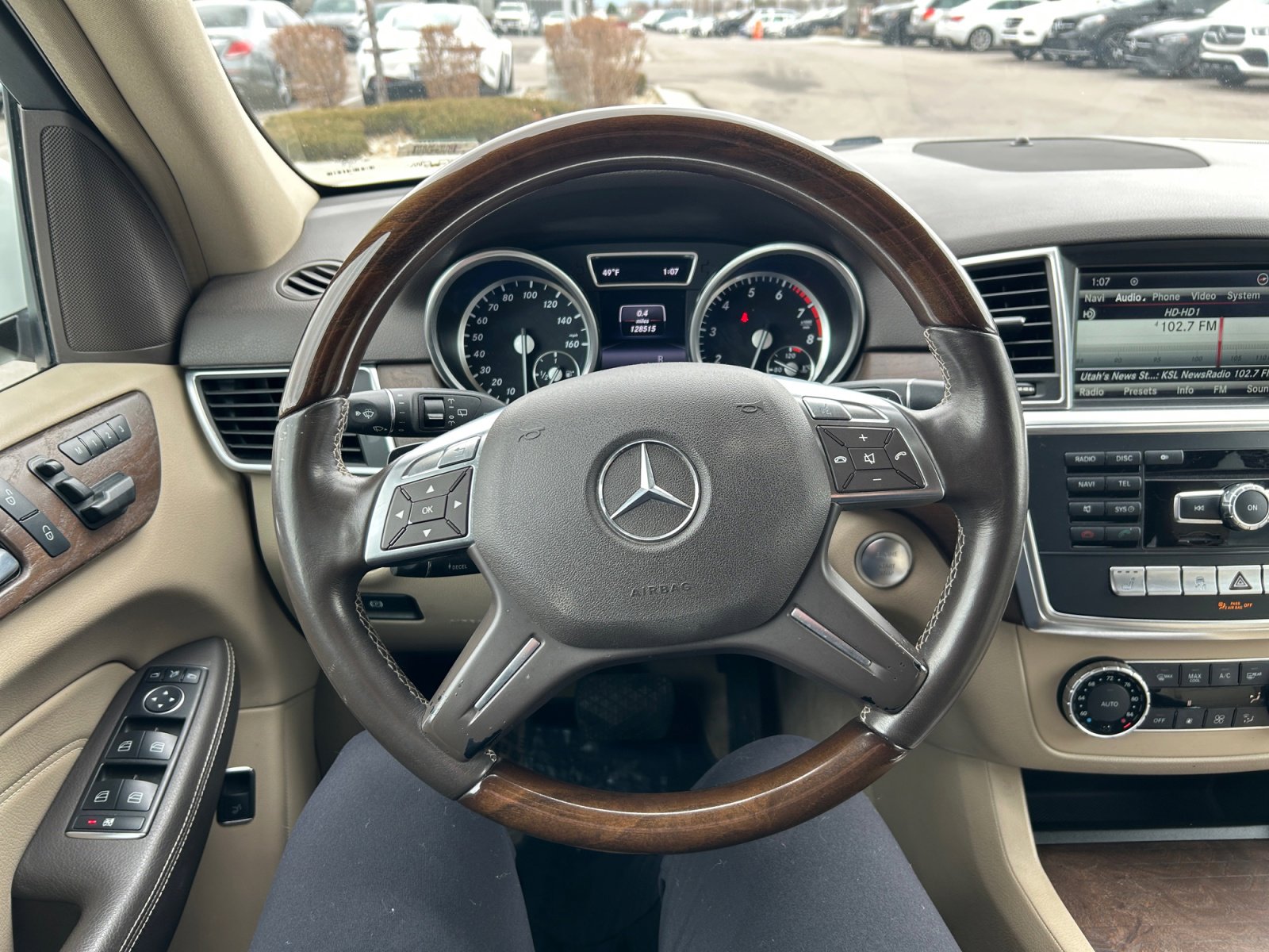Used 2014 Mercedes-Benz ML 350 4MATIC image 9