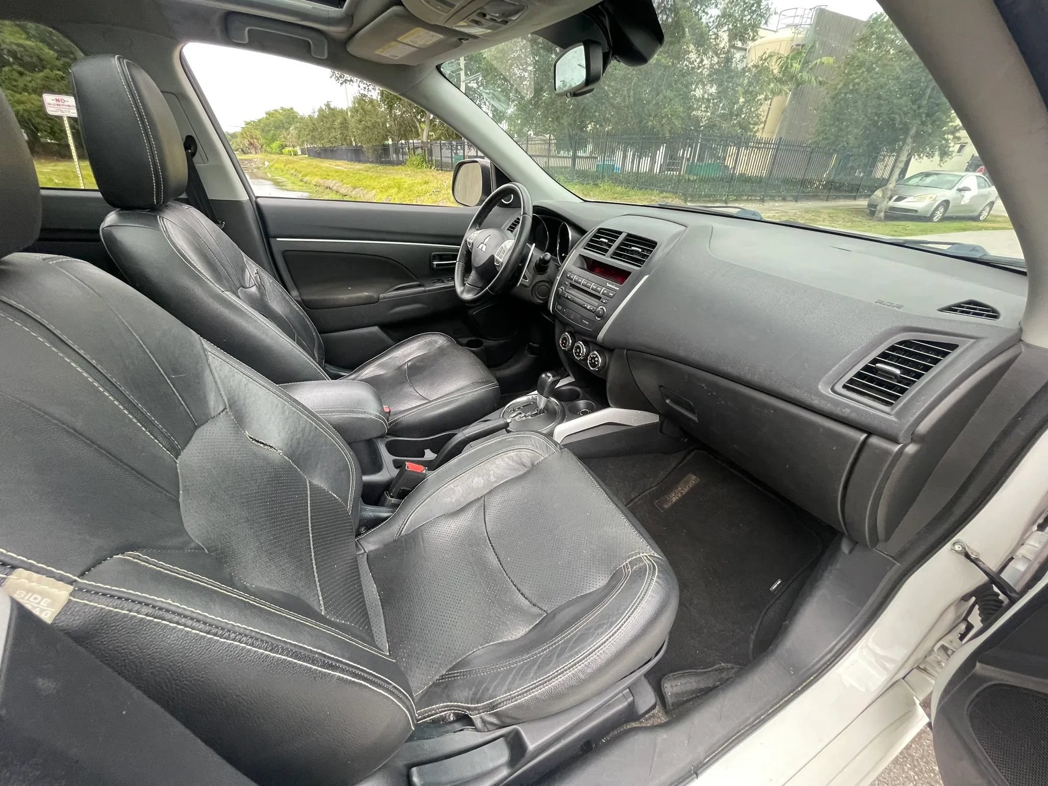 Used 2012 Mitsubishi Outlander Sport SE FWD image 26