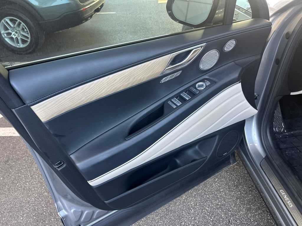 Used 2024 Genesis GV80 3.5T w/ Prestige Package AWD/4WD image 12