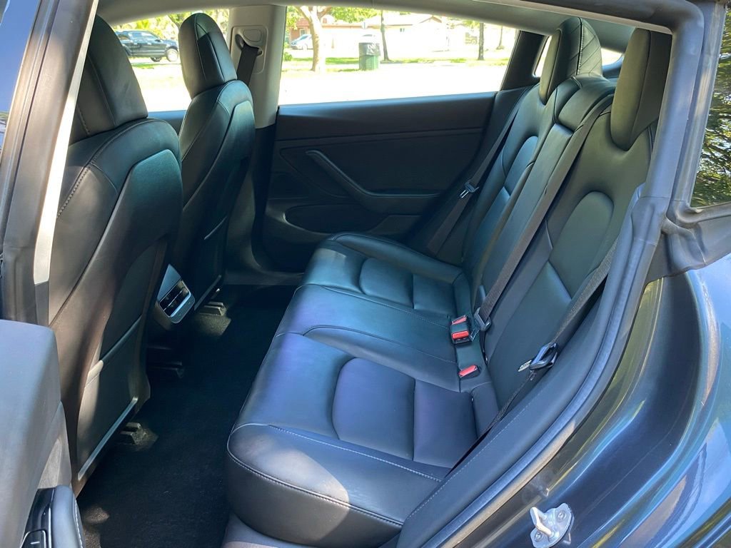 Used 2019 Tesla Model 3 Long Range image 39