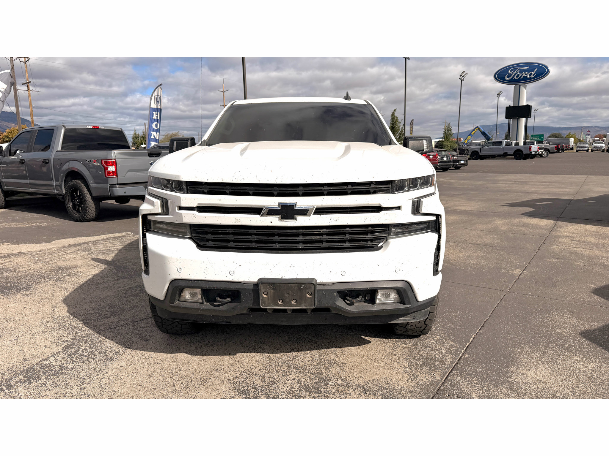 Used 2020 Chevrolet Silverado 1500 RST w/ True North Edition AWD/4WD image 5