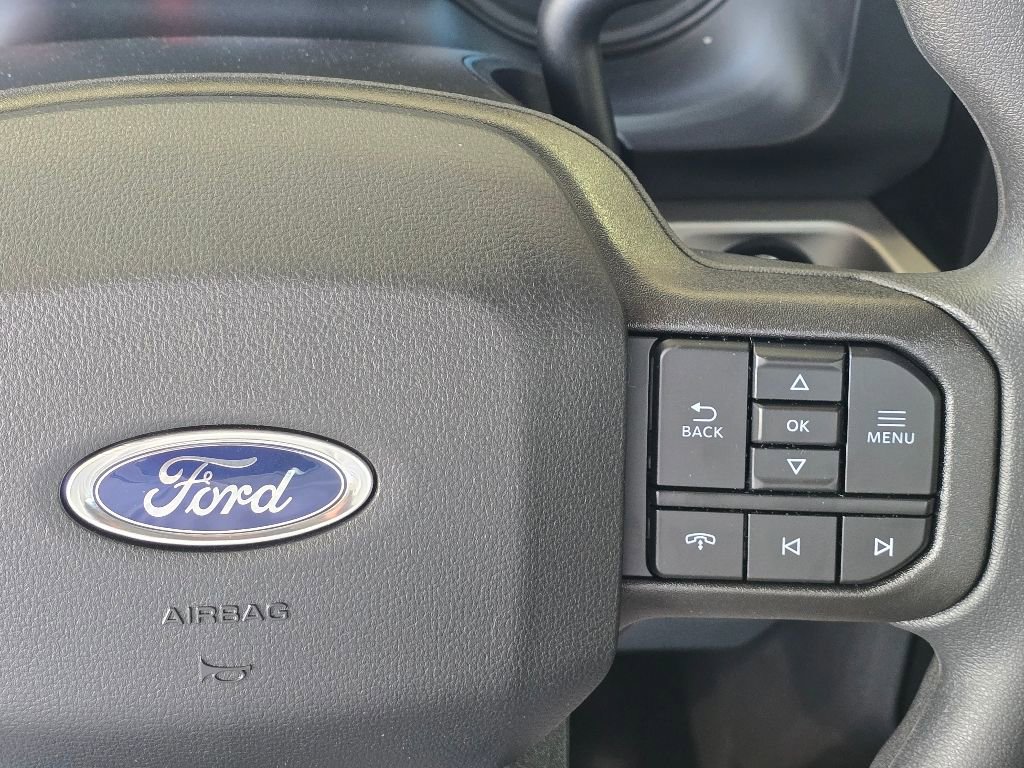 New 2025 Ford F550 4x4 Regular Cab Super Duty image 11