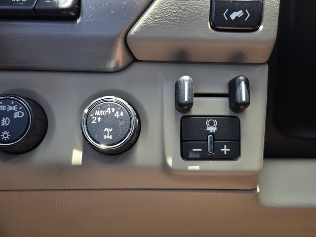 Used 2018 GMC Yukon XL Denali w/ Open Road Package AWD/4WD image 28