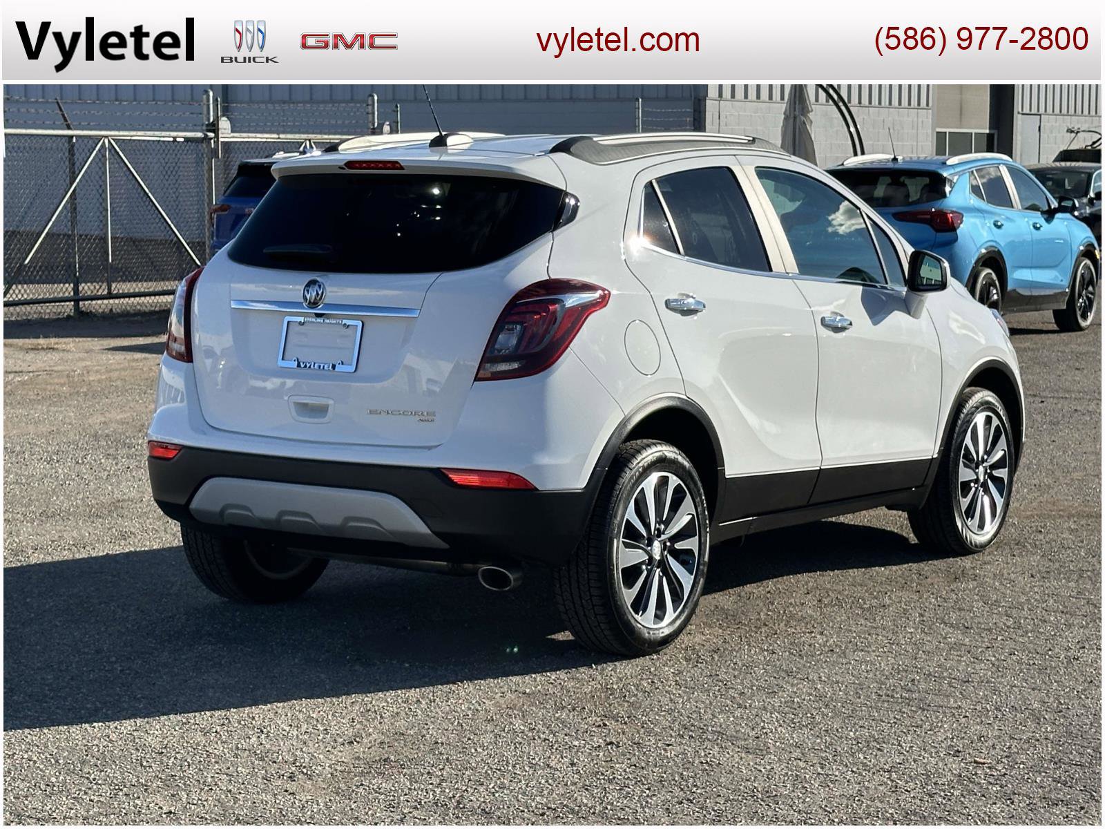 Certified 2021 Buick Encore Preferred w/ Safety Package image 3