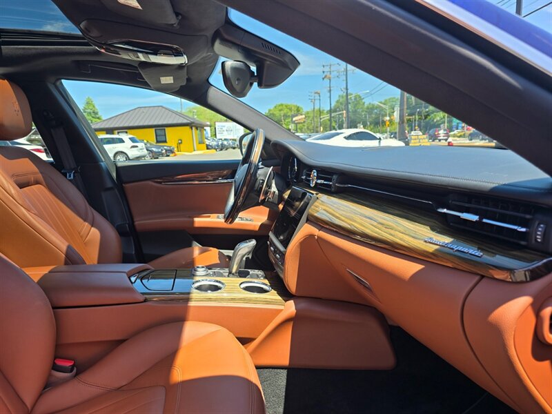 Used 2021 Maserati Quattroporte S Q4 AWD/4WD image 20