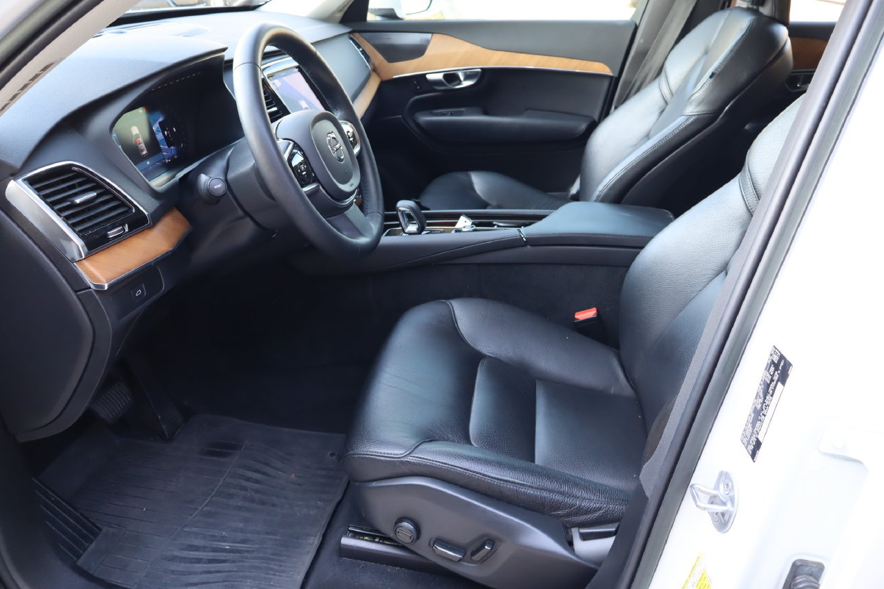 Used 2023 Volvo XC90 B6 Plus w/ Protection Package Premier AWD/4WD image 18