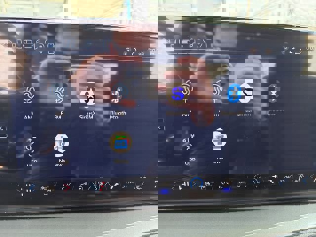 New 2026 Chevrolet Traverse LT w/ Midnight/Sport Edition image 17