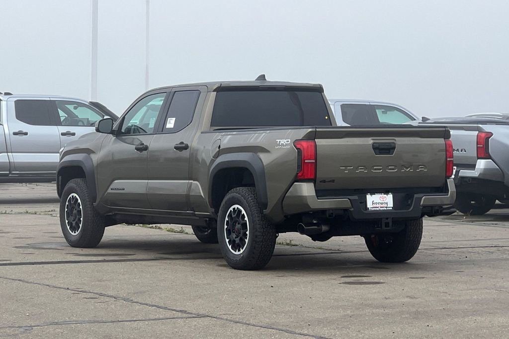 Used 2026 Toyota Tacoma TRD Off-Road AWD/4WD image 6