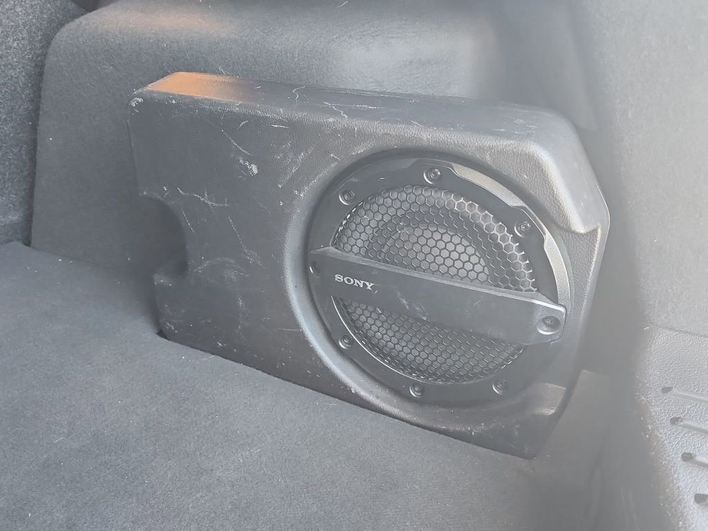 Used 2016 Ford Focus Titanium image 32