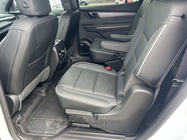 Used 2026 Buick Enclave Sport Touring w/ Power Package AWD/4WD image 13