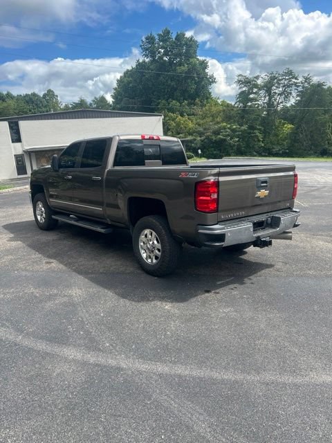 Used 2015 Chevrolet Silverado 3500 LTZ w/ Duramax Plus Package AWD/4WD image 10