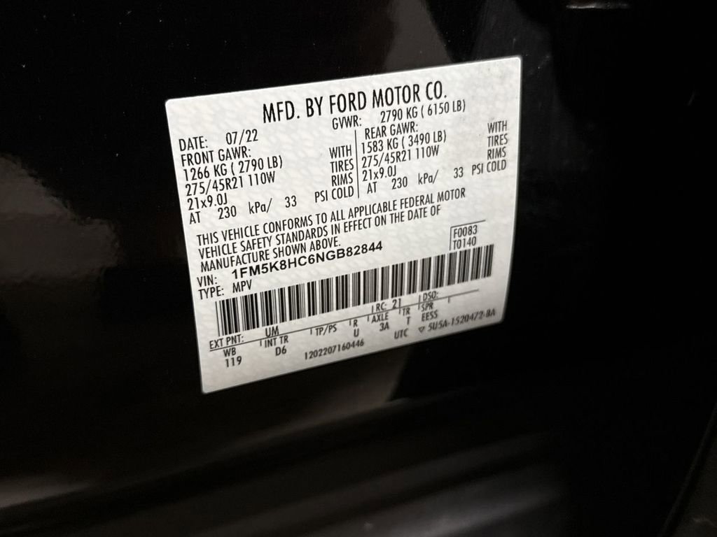 Used 2022 Ford Explorer Platinum w/ Equipment Group 601A AWD/4WD image 30