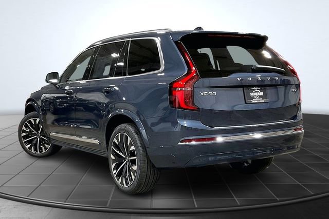 New 2026 Volvo XC90 B5 Plus image 4