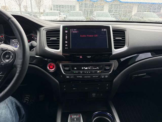 Used 2016 Honda Pilot Elite image 22