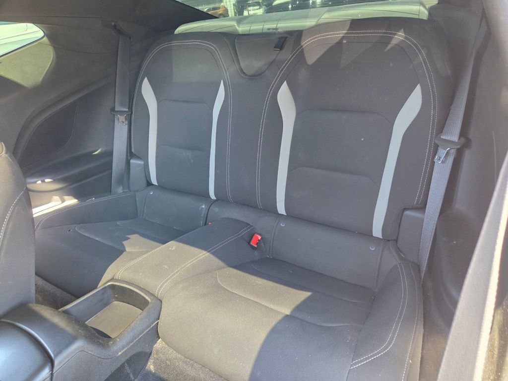 Used 2022 Chevrolet Camaro LT w/ RS Package image 8