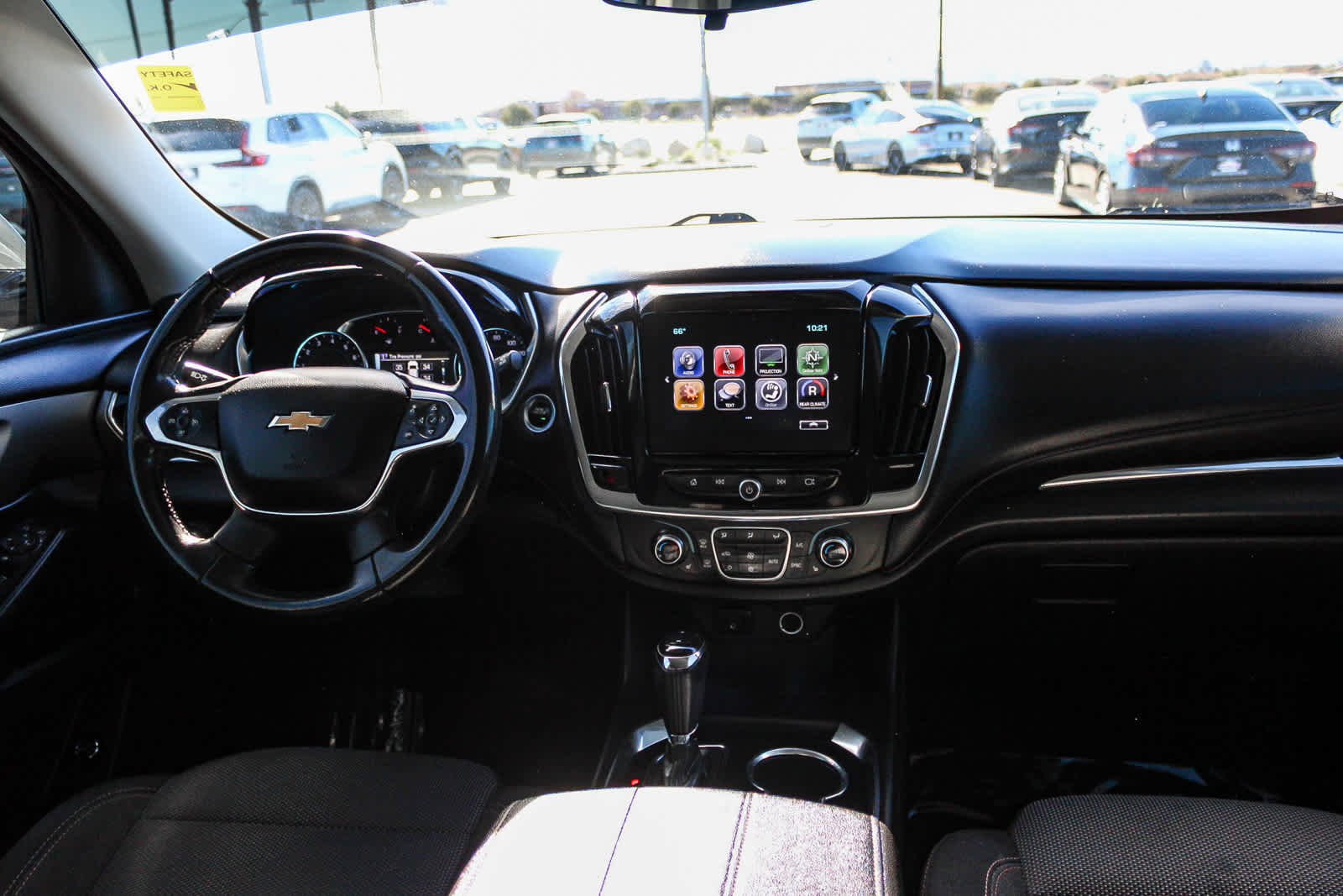 Used 2019 Chevrolet Traverse LT image 12