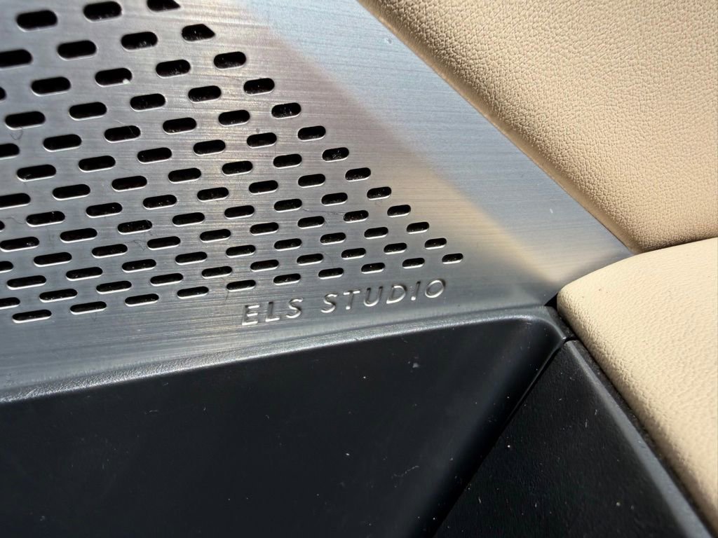 Used 2022 Acura MDX FWD w/ Technology Package image 29