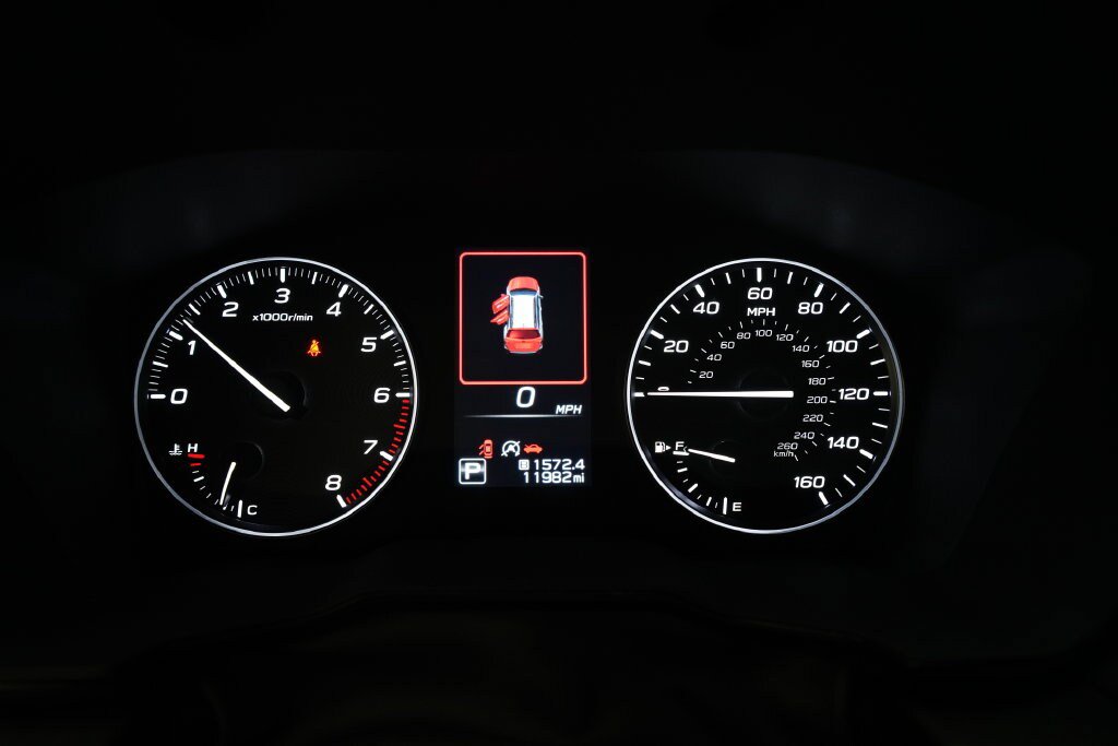 Used 2024 Subaru Outback Premium AWD/4WD image 2