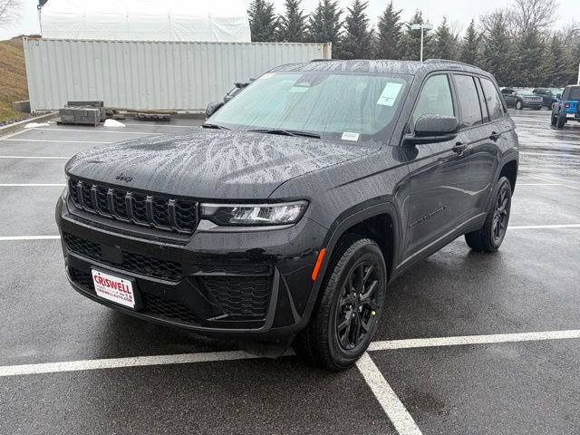 New 2026 Jeep Grand Cherokee Altitude AWD/4WD image 36