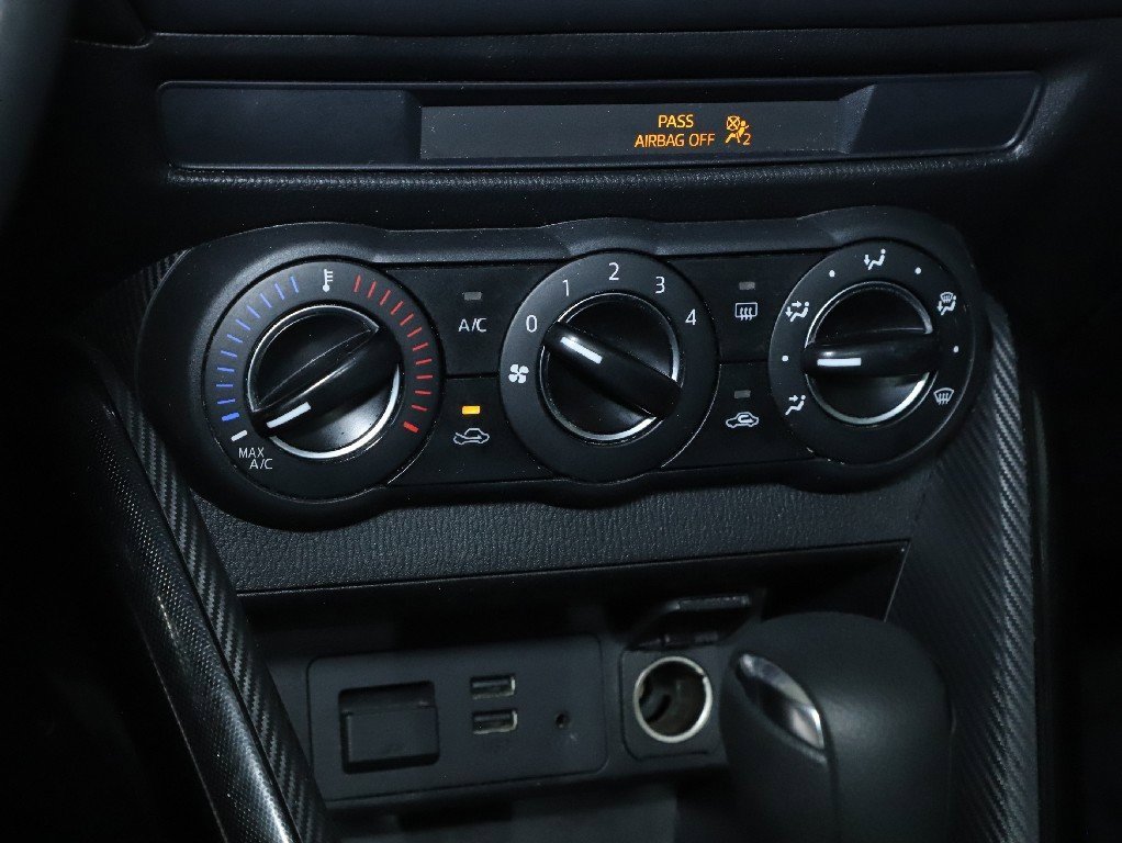 Used 2018 Toyota Yaris iA image 26