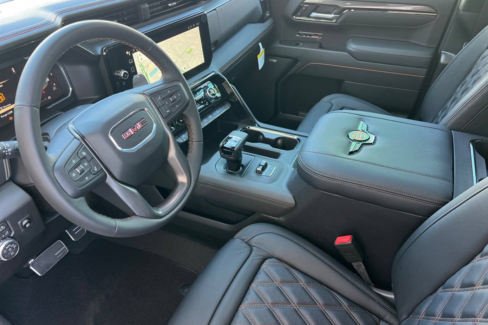 New 2026 GMC Sierra 1500 AT4 w/ AT4 Premium Package AWD/4WD image 7