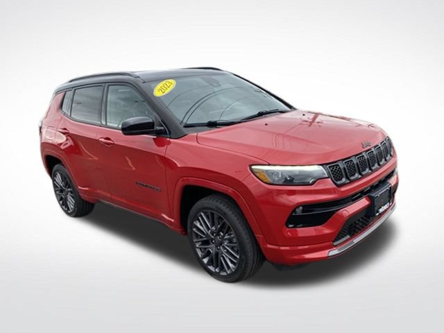 Used 2023 Jeep Compass High Altitude AWD/4WD image 3