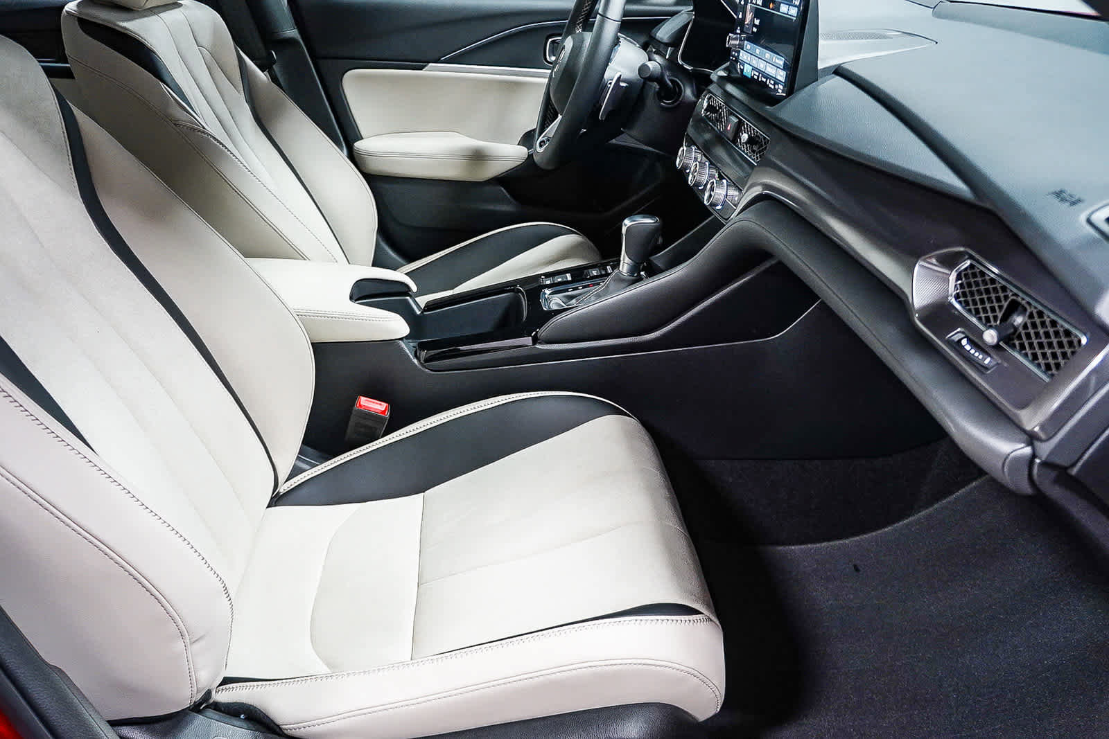 Used 2025 Acura Integra A-Spec image 22