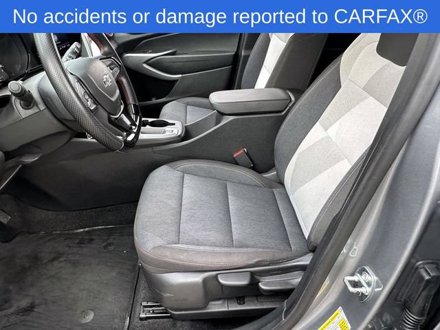 Certified 2024 Chevrolet Trax RS w/ Driver Confidence Package FWD image 18
