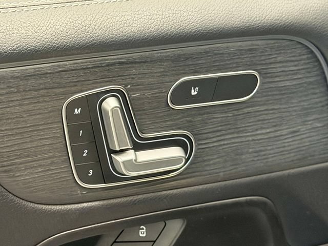 Certified 2023 Mercedes-Benz GLB 250 4MATIC image 17