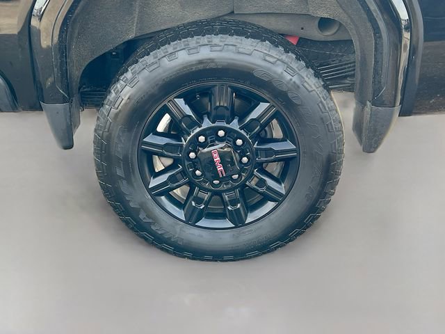 Used 2024 GMC Sierra 2500 AT4 w/ AT4 Premium Plus Package image 39