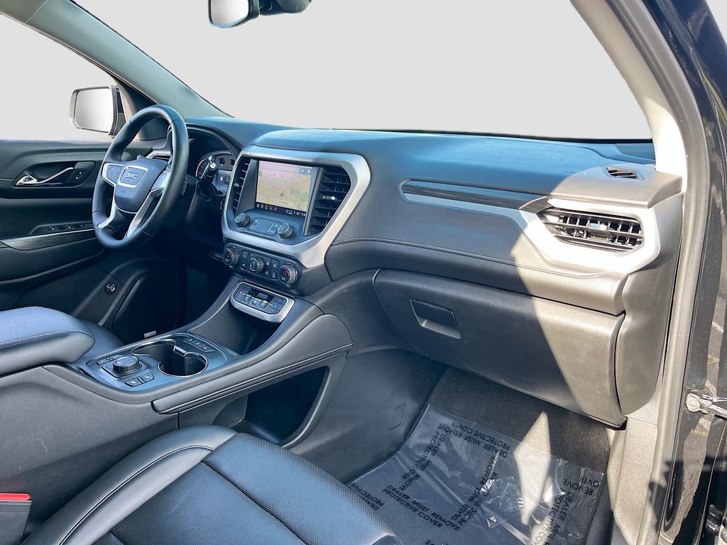 Used 2023 GMC Acadia SLT image 31