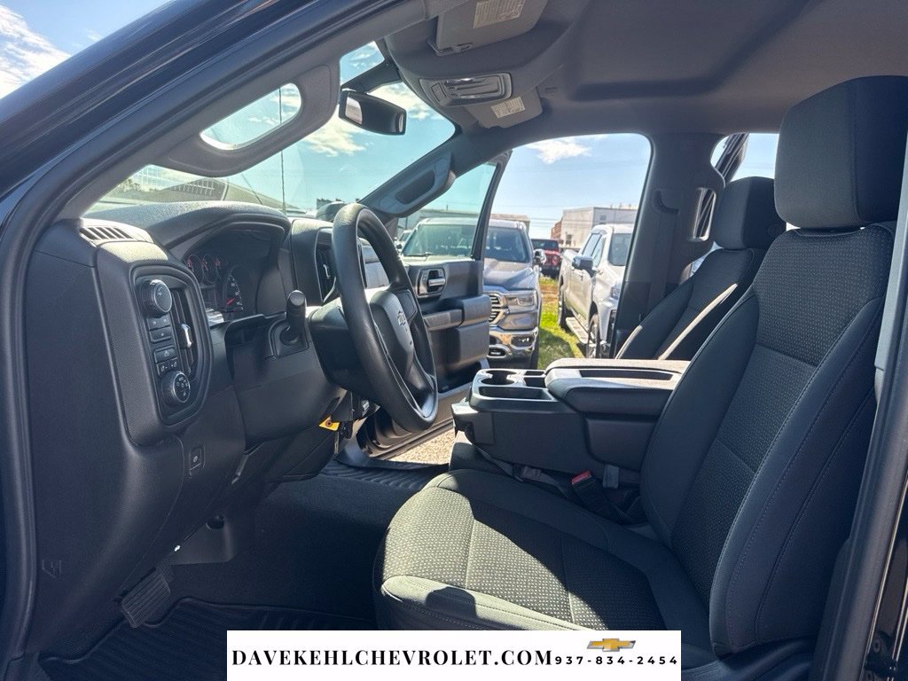 Used 2021 Chevrolet Silverado 2500 Custom w/ Custom Value Package AWD/4WD image 13