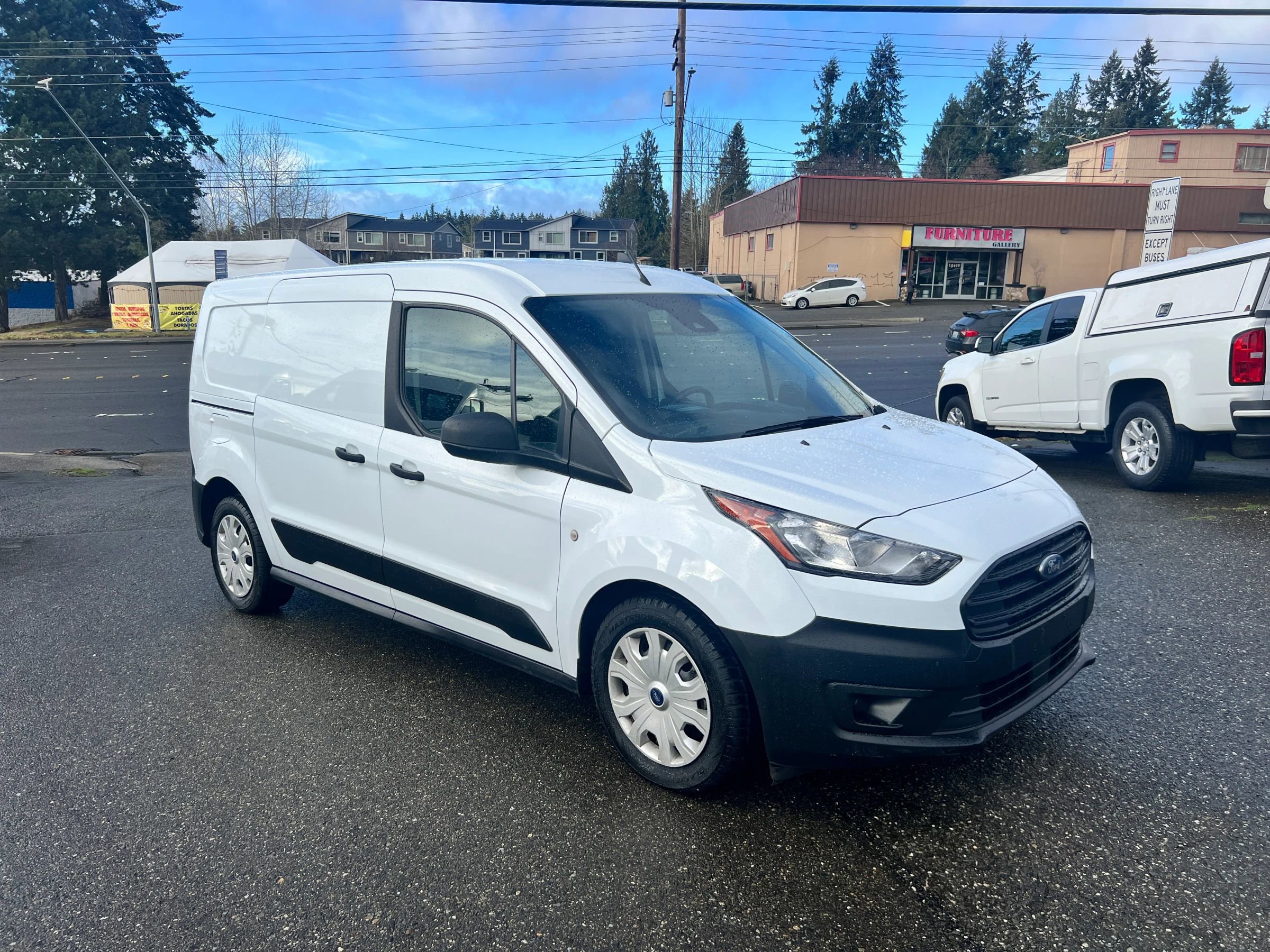 Used 2021 Ford Transit Connect XL image 3