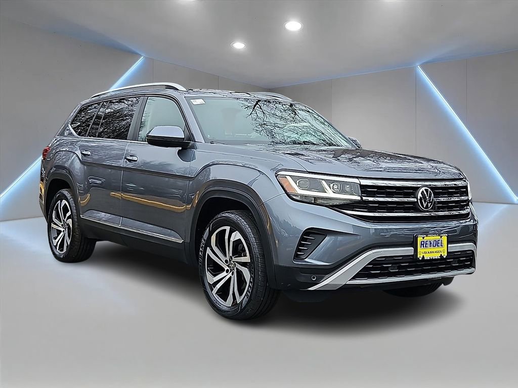 Certified 2022 Volkswagen Atlas SEL image 3