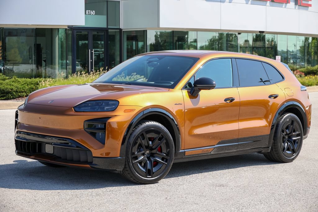 New 2026 Porsche Cayenne Turbo AWD/4WD image 11