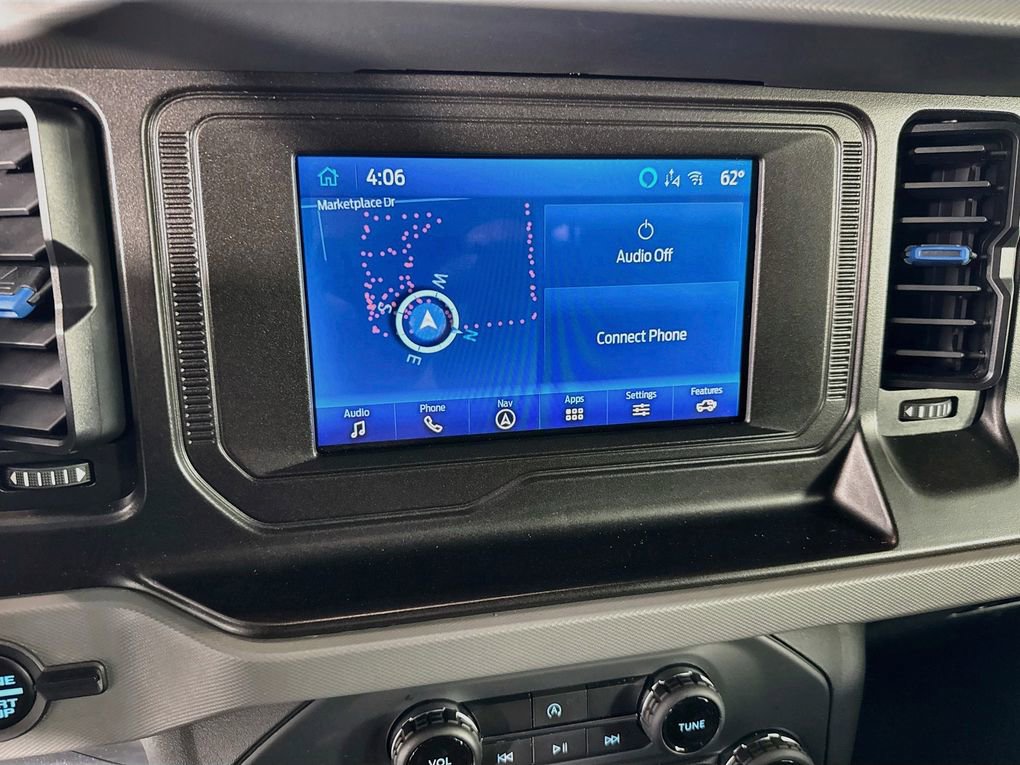 Used 2022 Ford Bronco Black Diamond image 19