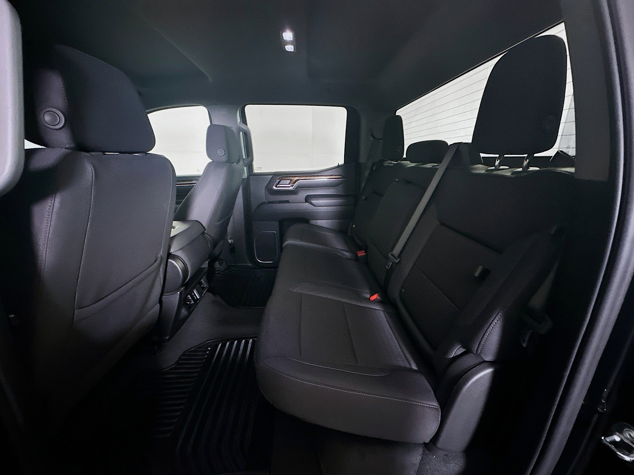 Used 2024 GMC Sierra 1500 Elevation image 28