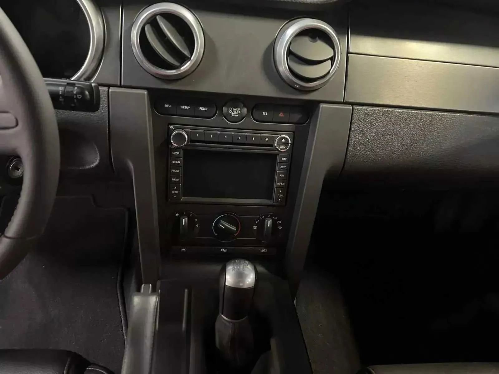 Used 2008 Ford Mustang Shelby GT500 image 13