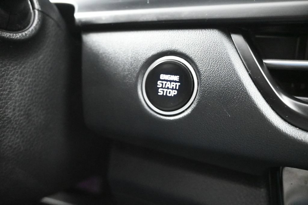 Used 2024 Kia Seltos EX AWD/4WD image 24