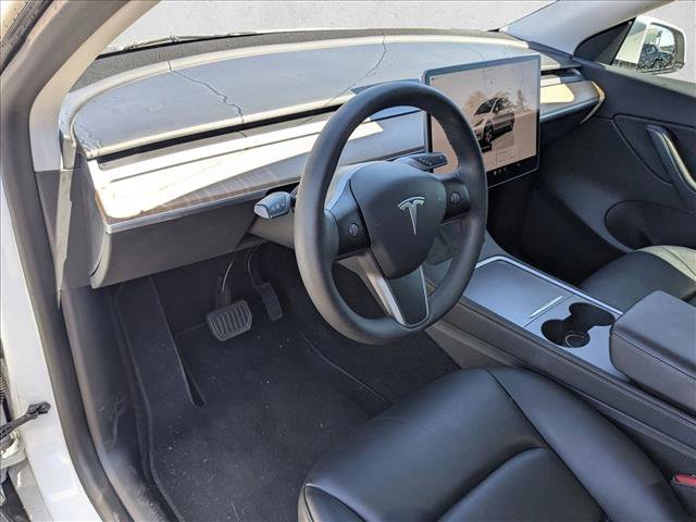 Used 2022 Tesla Model Y Long Range AWD/4WD image 11