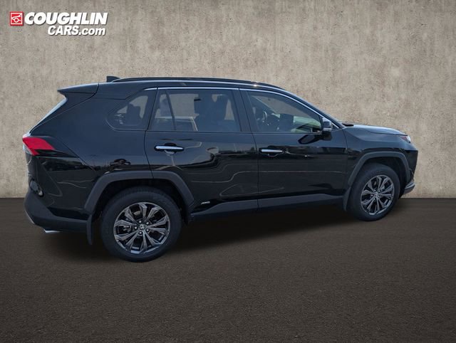 Used 2025 Toyota RAV4 Limited w/ Weather Package AWD/4WD image 8