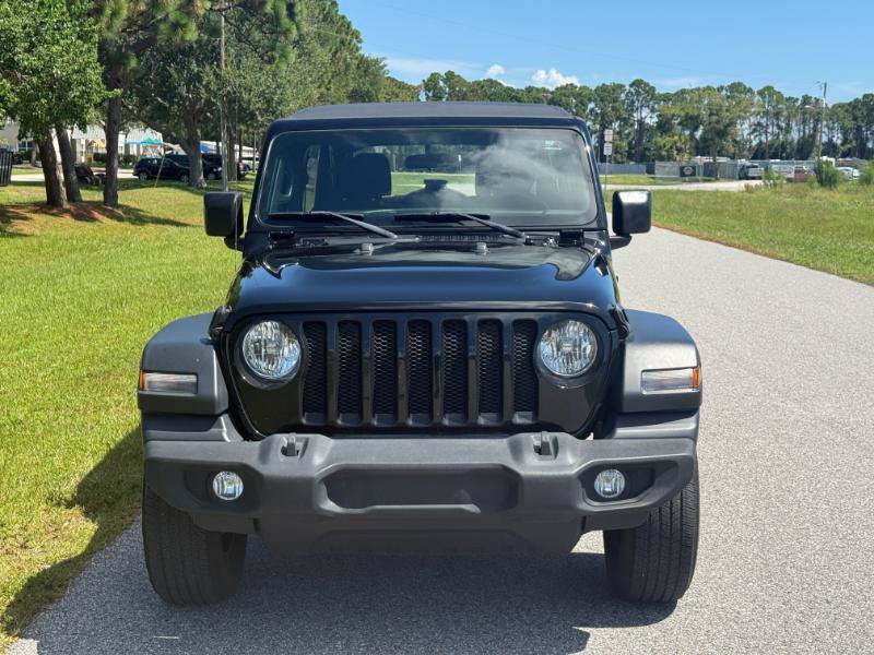 Used 2023 Jeep Wrangler Unlimited Sport AWD/4WD image 7