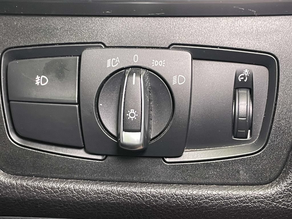 Used 2016 BMW 428i Convertible RWD image 28