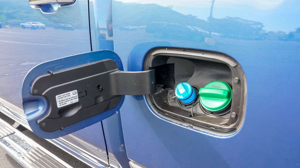 New 2025 GMC Sierra 2500 Denali w/ Technology Package image 11