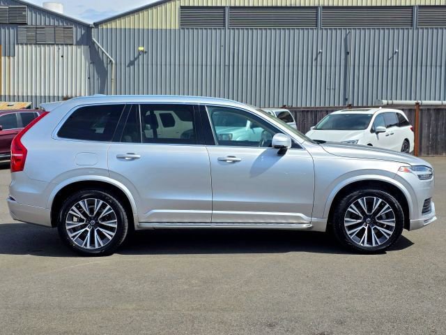 Used 2021 Volvo XC90 T6 Momentum AWD/4WD image 8