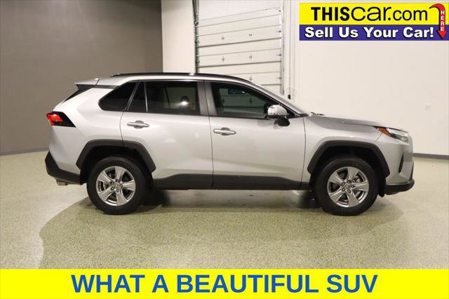 Used 2024 Toyota RAV4 XLE w/ Convenience Package image 8