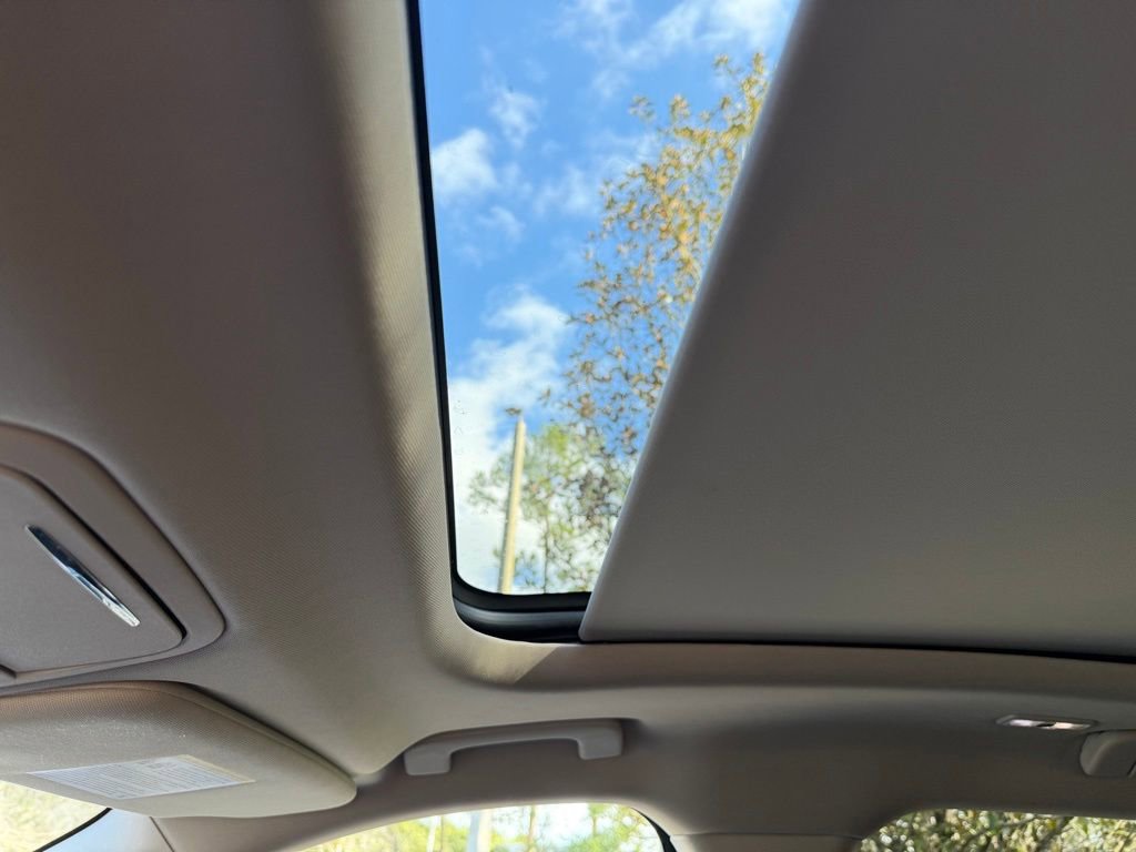 Used 2023 Lincoln Aviator Reserve w/ Equipment Group 201A image 29