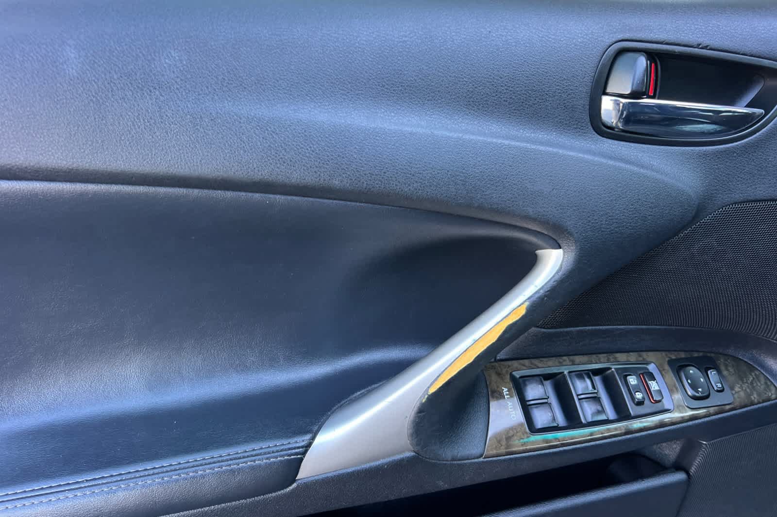 Used 2012 Lexus IS 250 w/ Premium Pkg Value Edition RWD image 12
