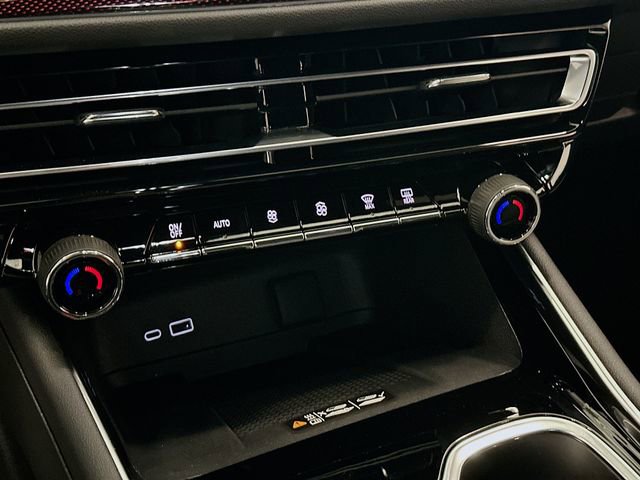 New 2026 Chevrolet Traverse Z71 w/ Driver Confidence Package image 15