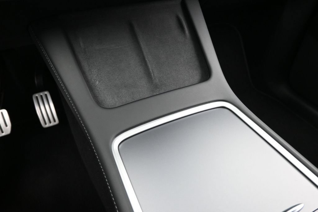 Used 2022 Tesla Model Y Performance AWD/4WD image 7